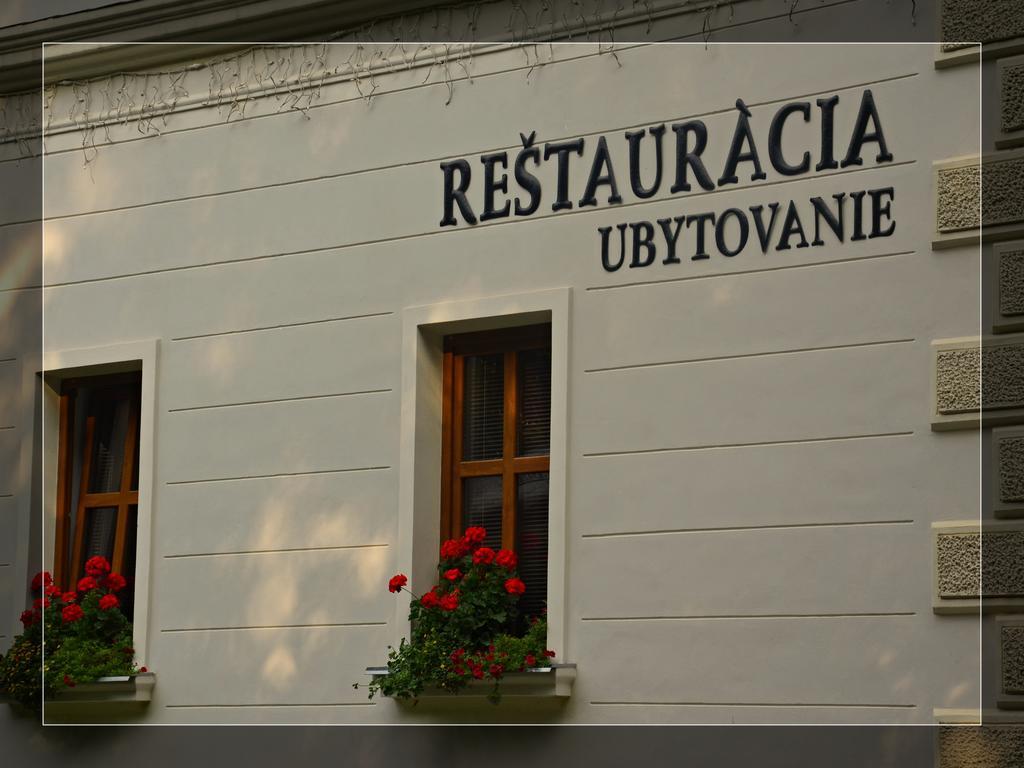 Penzion Pri Kastieli Betliar Exterior foto
